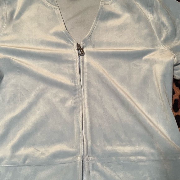 Baby blue Juicy Couture bedazzled zip up - Picture 4 of 4